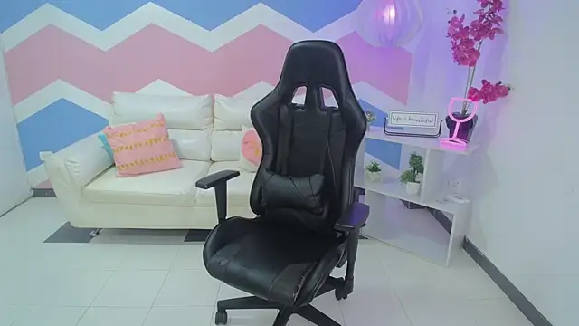 zahira1 online show from 03/01/26, 06:32