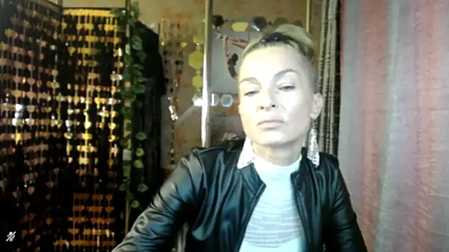 Snapshot of Soniakiss chatting on 07/28/26, 03:21 Soniakiss online show from 07/28/26, 03:21