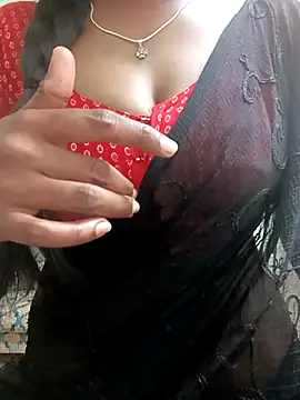 Snapshot of tamil__naughtykanmani chatting on 02/19/26, 07:48 tamil naughtykanmani online show from 02/19/26, 07:48