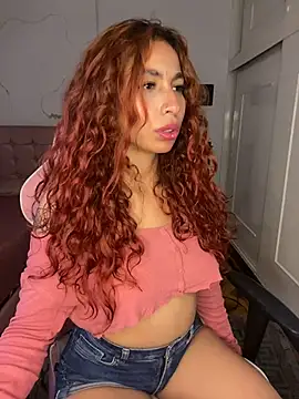 PrettyChloe  online show from 05/19/26, 06:58