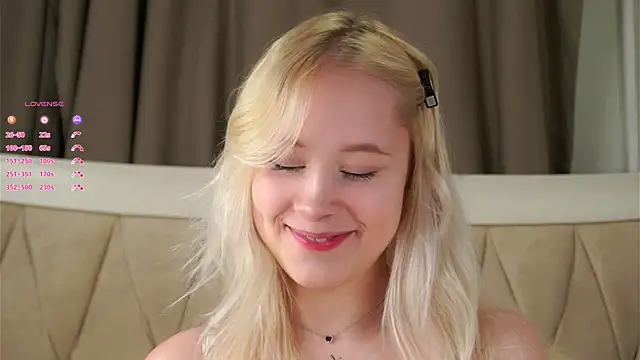 AunclreaVache online show from 02/15/26, 02:14