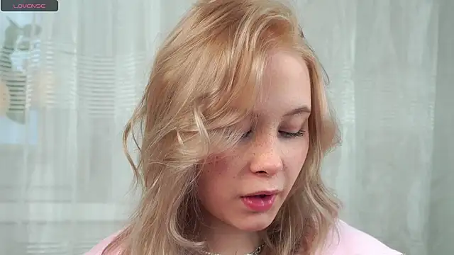 AunclreaVache online show from 03/27/26, 11:10