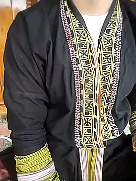 Alibabapi online show from 04/17/26, 03:42