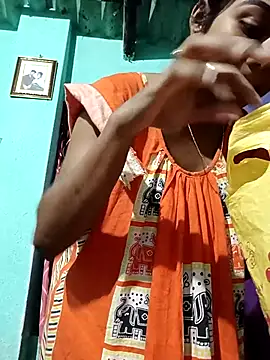 Cute diya023 online show from 02/13/26, 02:40