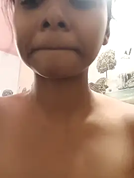 Cute diya023 online show from 02/26/26, 05:17