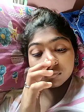 Snapshot of Cute_diya023 chatting on 04/10/26, 03:01 Cute diya023 online show from 04/10/26, 03:01