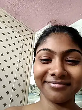 Snapshot of Cute_diya023 chatting on 05/04/26, 05:58 Cute diya023 online show from 05/04/26, 05:58