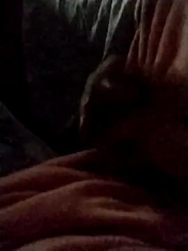 Snapshot of esterfour40 chatting on 02/04/26, 08:31 esterfour40 online show from 02/04/26, 08:31