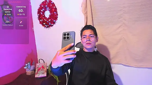 Asta YunoXXX online show from 12/05/25, 05:05