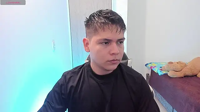 Asta YunoXXX online show from 04/23/26, 04:14