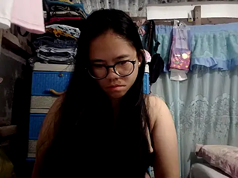 xxdreamgirl69 online show from 04/10/26, 10:25