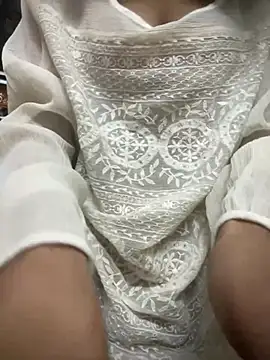 Snapshot of Namratajainn chatting on 02/21/26, 06:20 Namratajainn online show from 02/21/26, 06:20