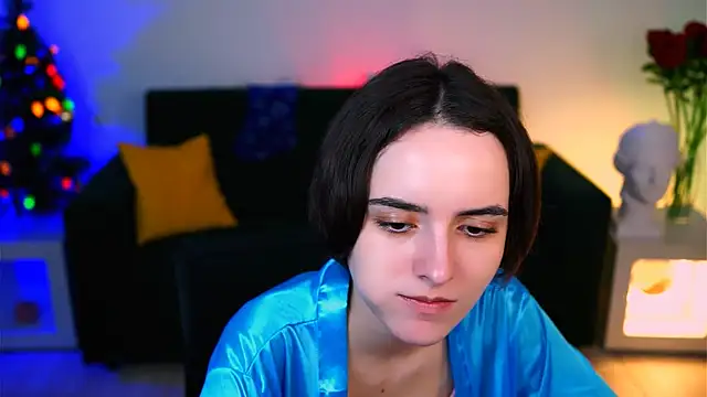 KateWillows online show from 01/13/26, 04:18