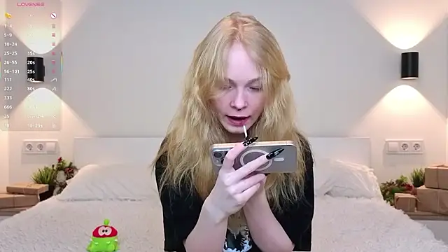 GhisllaineWestler online show from 02/03/26, 04:21