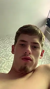 Snapshot of FreeRich chatting on 07/27/26, 05:47 FreeRich online show from 07/27/26, 05:47