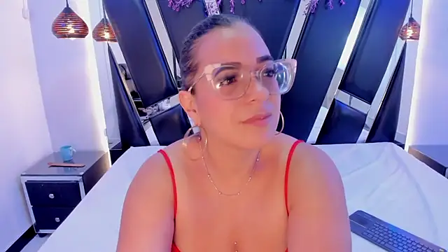 MHONIKBELUCCI online show from 04/16/26, 10:34