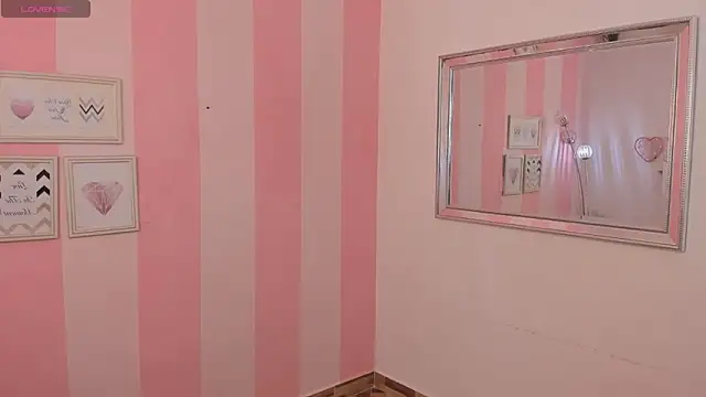 Amaia Monroe online show from 04/18/26, 01:42