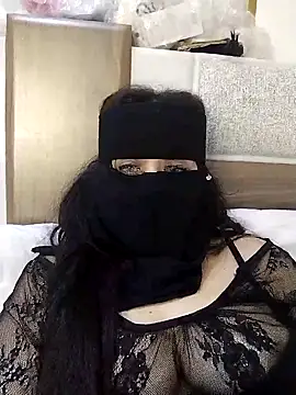 Snapshot of lolotheone chatting on 06/25/26, 12:32 lolotheone online show from 06/25/26, 12:32