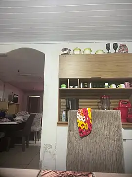 Snapshot of larysinha chatting on 01/14/26, 08:03 larysinha online show from 01/14/26, 08:03