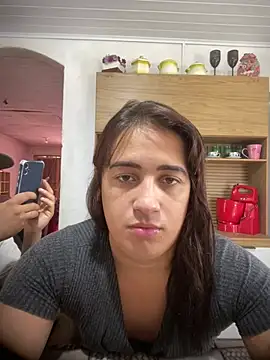 larysinha online show from 04/25/26, 04:26