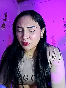 Emy cutee online show from 03/17/26, 12:41