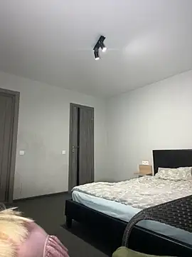 s4rah online show from 02/13/26, 07:37