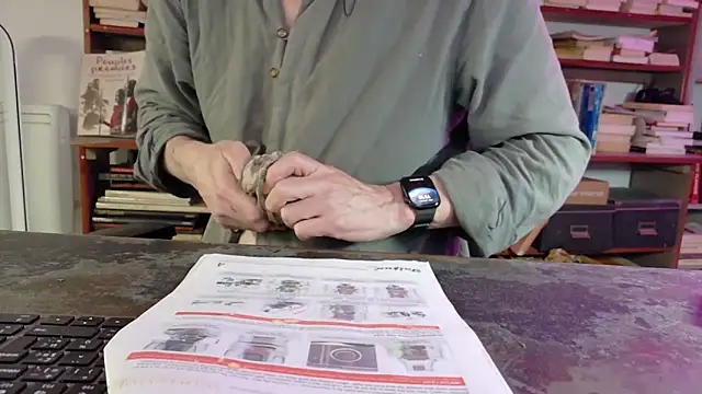 diogene11 online show from 11/30/25, 10:19