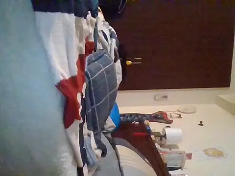 ilove90123 online show from 03/28/26, 09:42