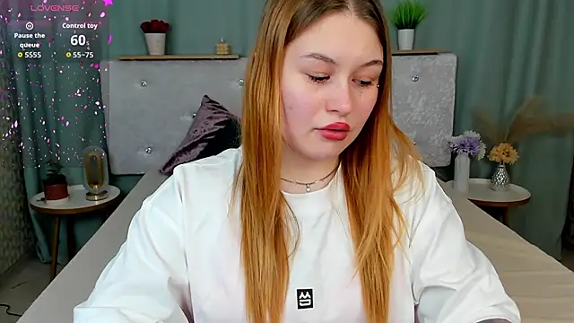 MilanaXHoney online show from 02/28/26, 01:06