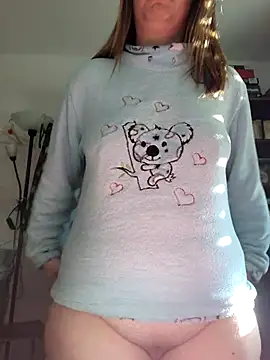 Sareyxon online show from 12/01/25, 08:41