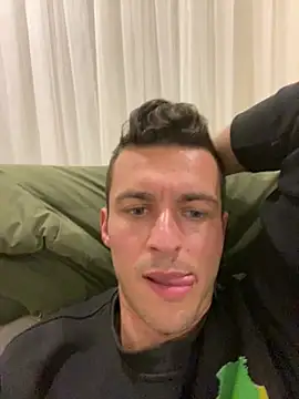 3turkish6model9 online show from 03/25/26, 09:21