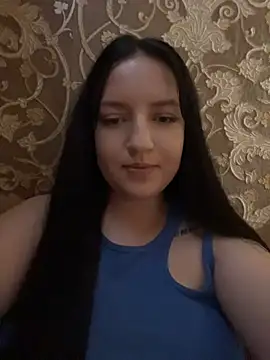 Snapshot of DianazLove1 chatting on 06/23/26, 07:39 DianazLove1 online show from 06/23/26, 07:39