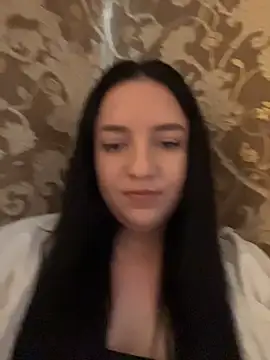 Snapshot of DianazLove1 chatting on 07/21/26, 07:00 DianazLove1 online show from 07/21/26, 07:00