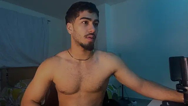 Franco banderas online show from 03/18/26, 11:35