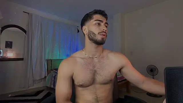 Franco banderas online show from 04/23/26, 02:35