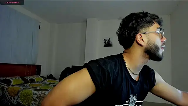 Snapshot of Franco_banderas chatting on 06/12/26, 01:59 Franco banderas online show from 06/12/26, 01:59