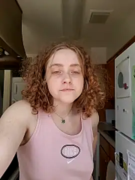 DeliaBlew online show from 04/21/26, 06:34