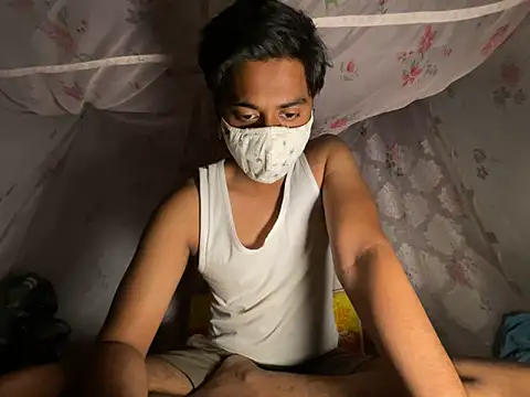 hunterboy2001 online show from 03/19/26, 04:55