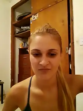 Snapshot of LA_RUB1a22 chatting on 03/17/26, 09:40 LA RUB1a22 online show from 03/17/26, 09:40