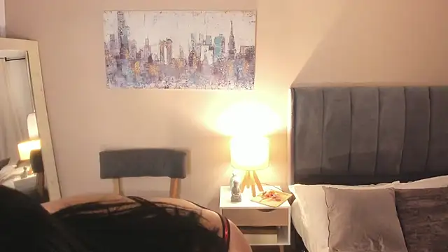 Megaan    online show from 12/03/25, 12:36