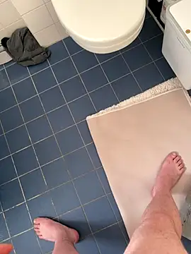 DutchMiracle26 online show from 12/18/25, 01:39