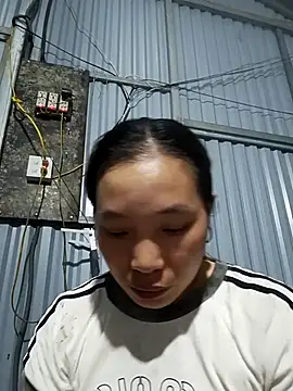 Evelyn-n online show from 04/06/26, 04:30