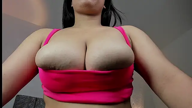 Mia Allenn online show from 02/10/26, 12:53