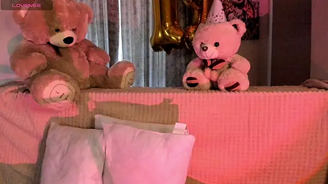 Snapshot of boobsfireee chatting on 01/15/26, 07:02 boobsfireee online show from 01/15/26, 07:02