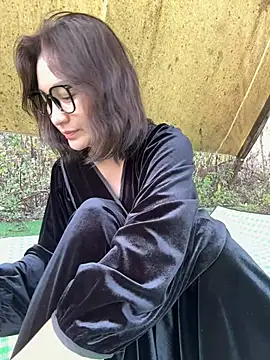 A-ZJunn online show from 03/07/26, 07:49