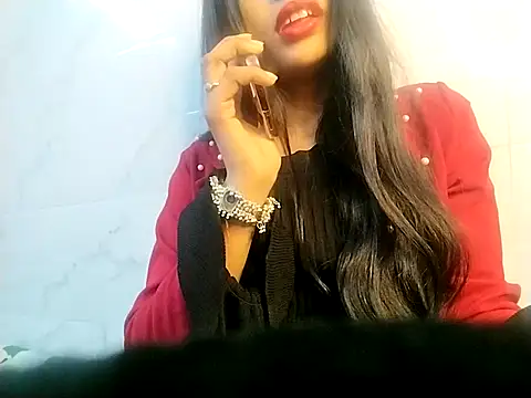 Parimodel19 online show from 12/05/25, 06:59