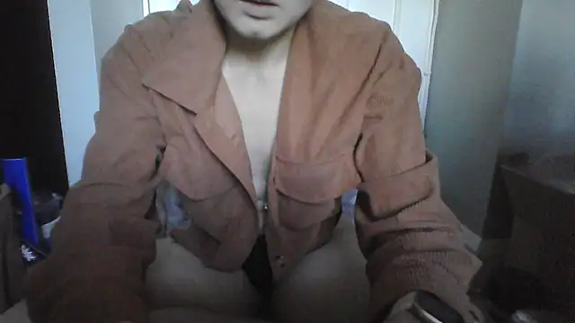 Amy01112 online show from 12/15/25, 11:36