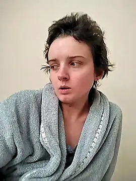 Amy01112 online show from 04/24/26, 03:58