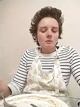 Amy01112 online show from 05/04/26, 06:48