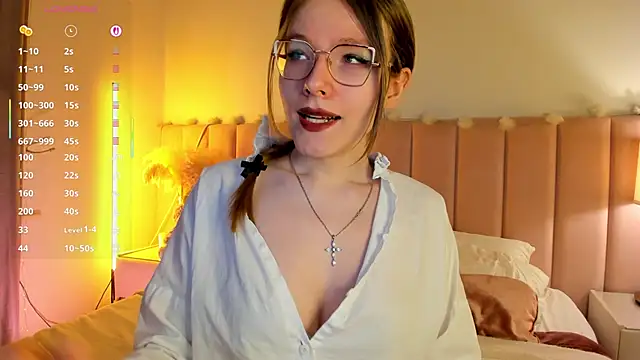 Snapshot of AnGee_ chatting on 02/02/26, 12:04 AnGee online show from 02/02/26, 12:04